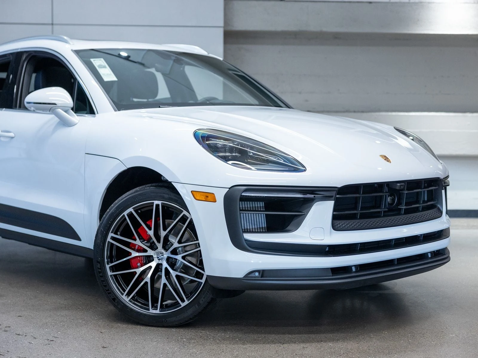 2026 Porsche Macan S (95B), 11/20