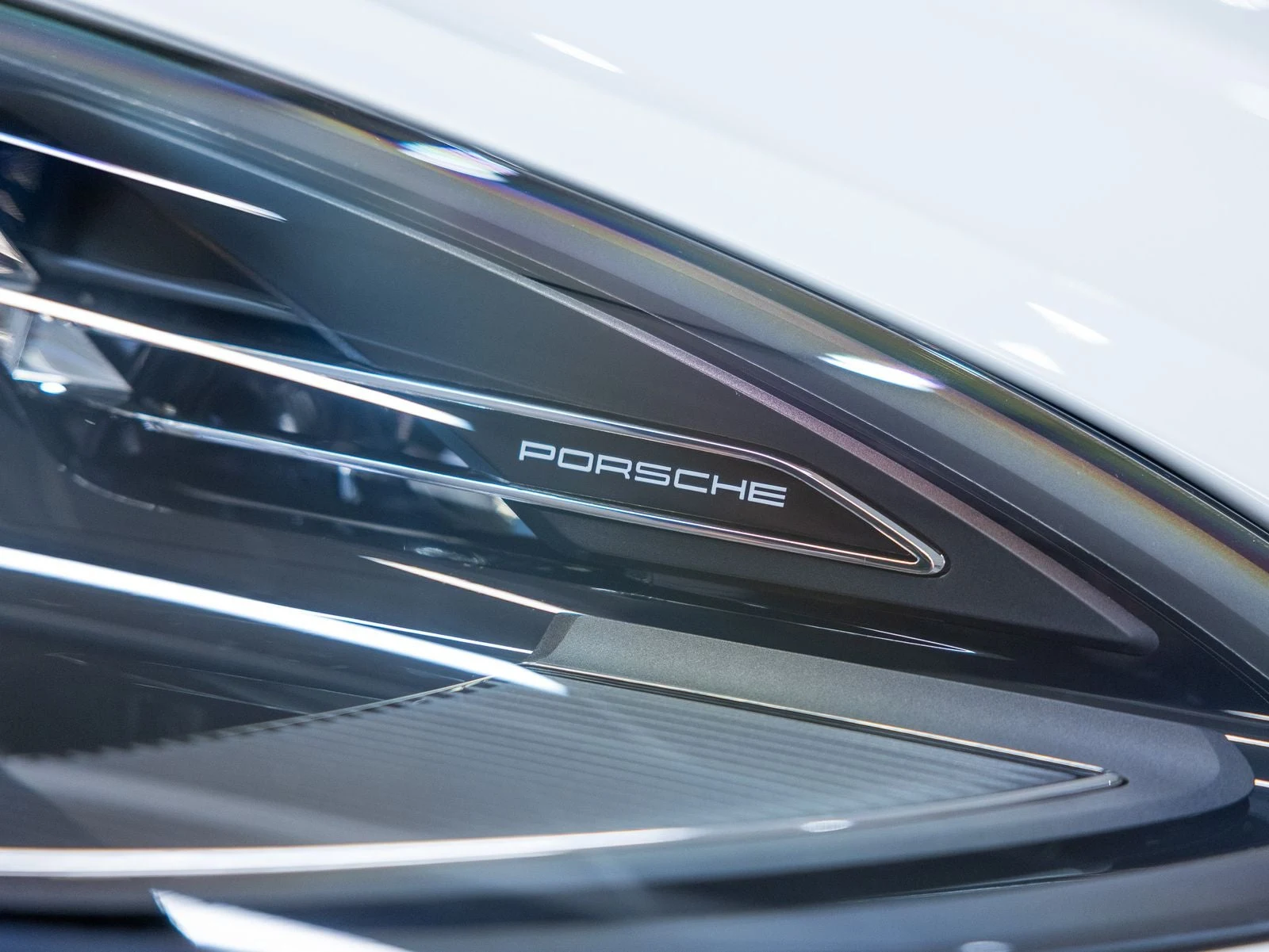 2026 Porsche Macan S (95B), 12/20