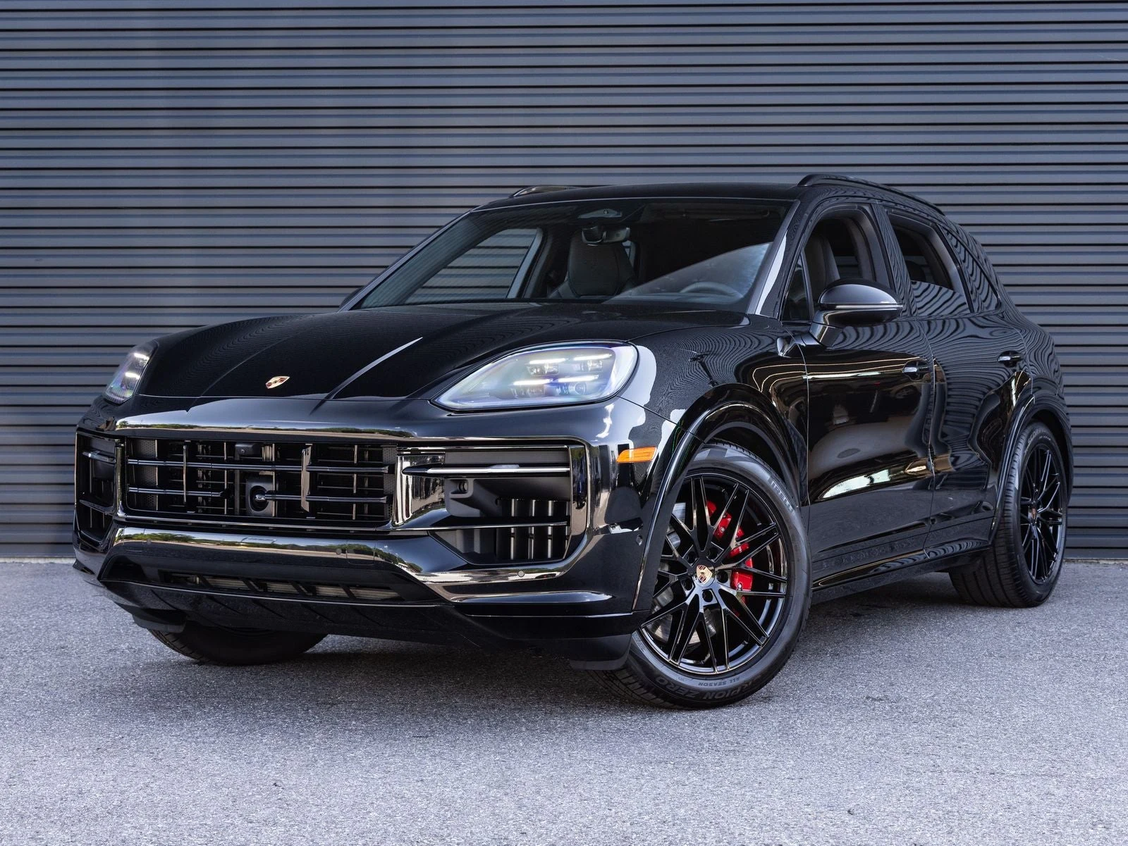 Porsche Cayenne GTS (3rd Generation) · Chromite Black Metallic · Indigo Auto Group