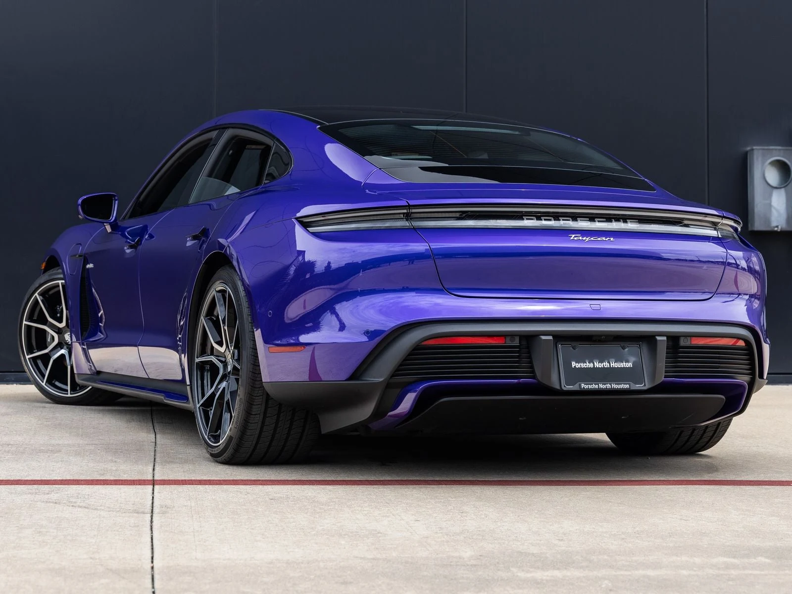 2026 Porsche Taycan Sedan (2025 Update), 3/20