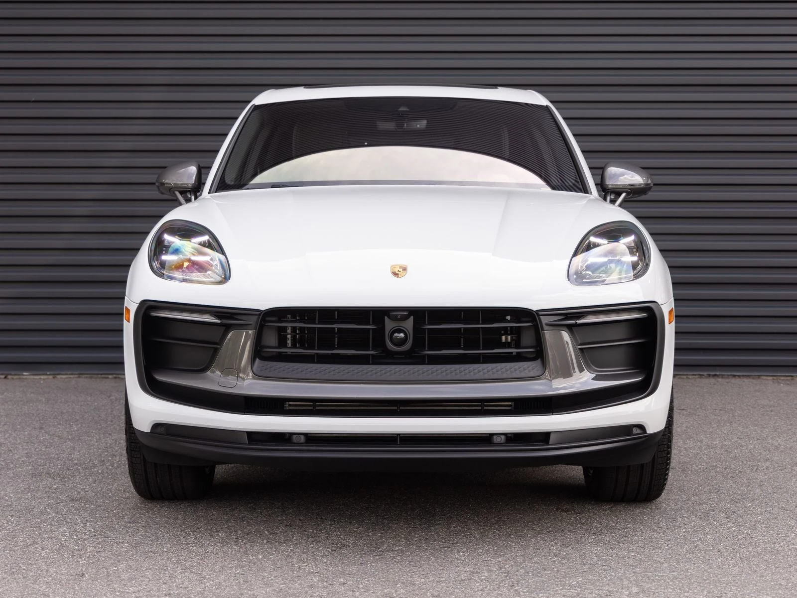 2026 Porsche Macan T (95B), 7/20