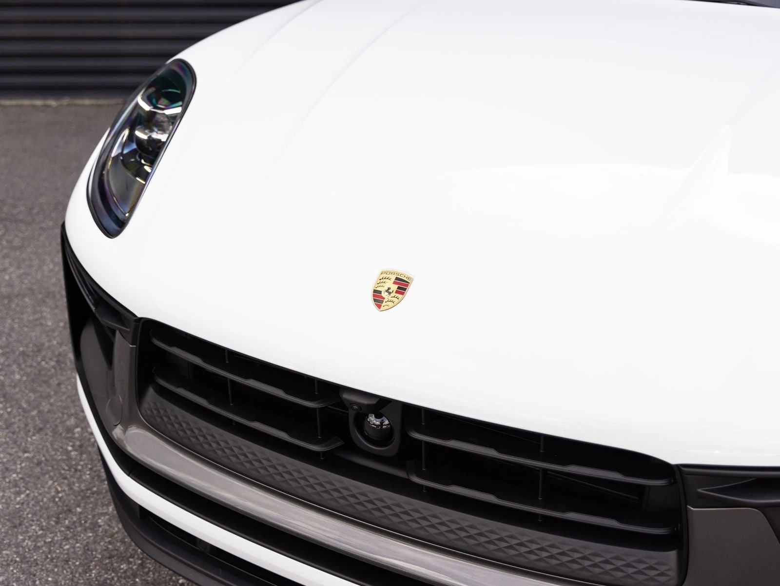 2026 Porsche Macan T (95B), 10/20