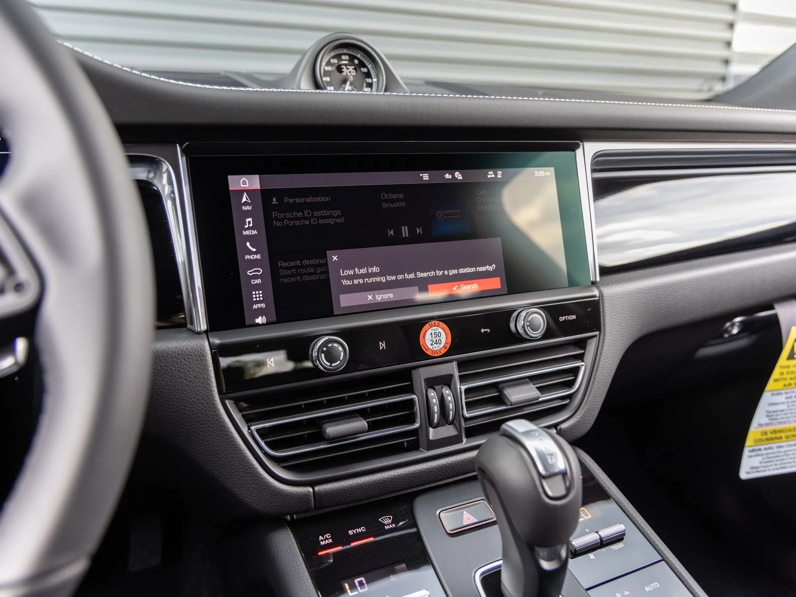 2026 Porsche Macan T (95B), 16/20