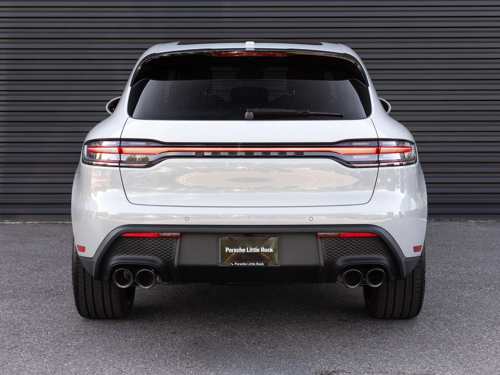 2026 Porsche Macan (95B), 6/20