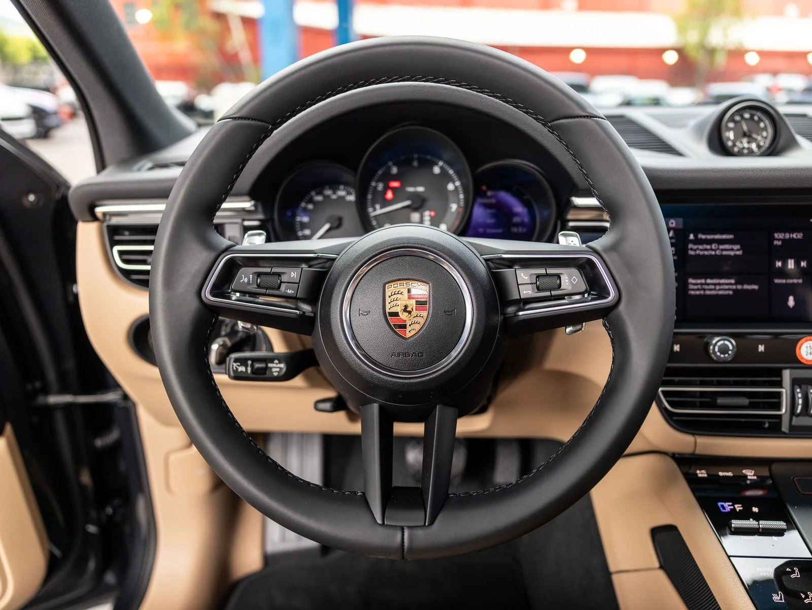 2026 Porsche Macan (95B), 6/20