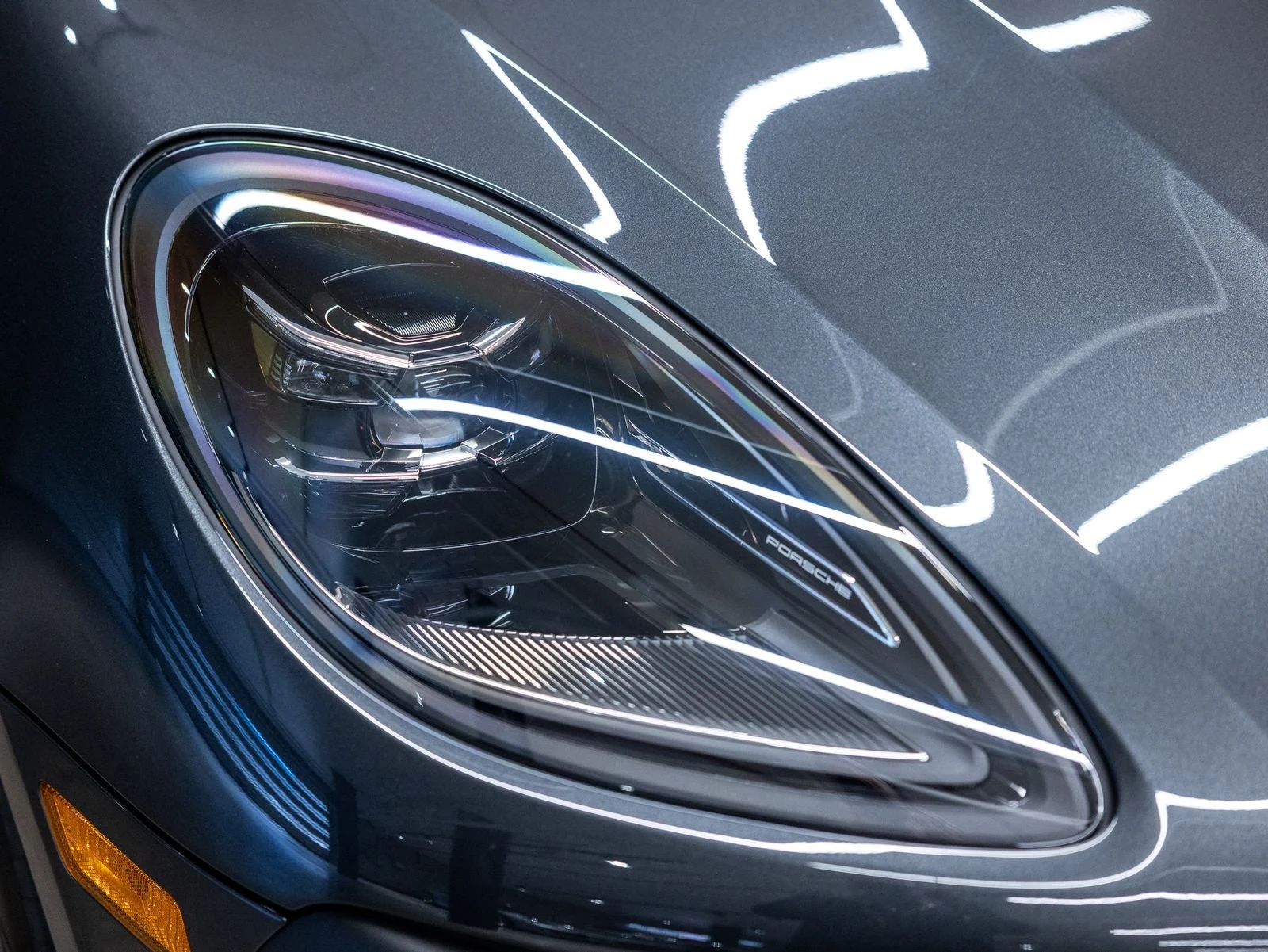 2026 Porsche Macan (95B), 13/20