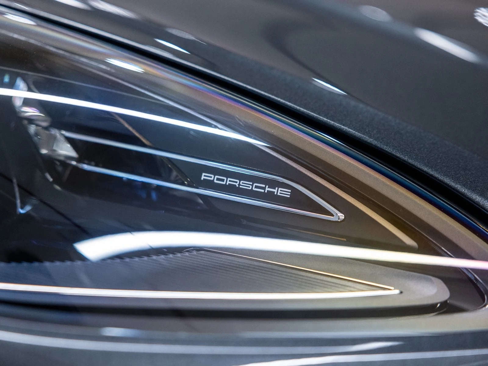 2026 Porsche Macan (95B), 14/20