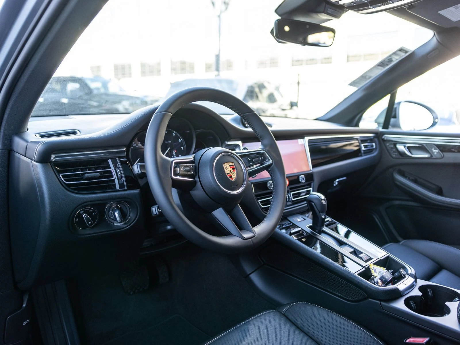 2026 Porsche Macan (95B), 4/20