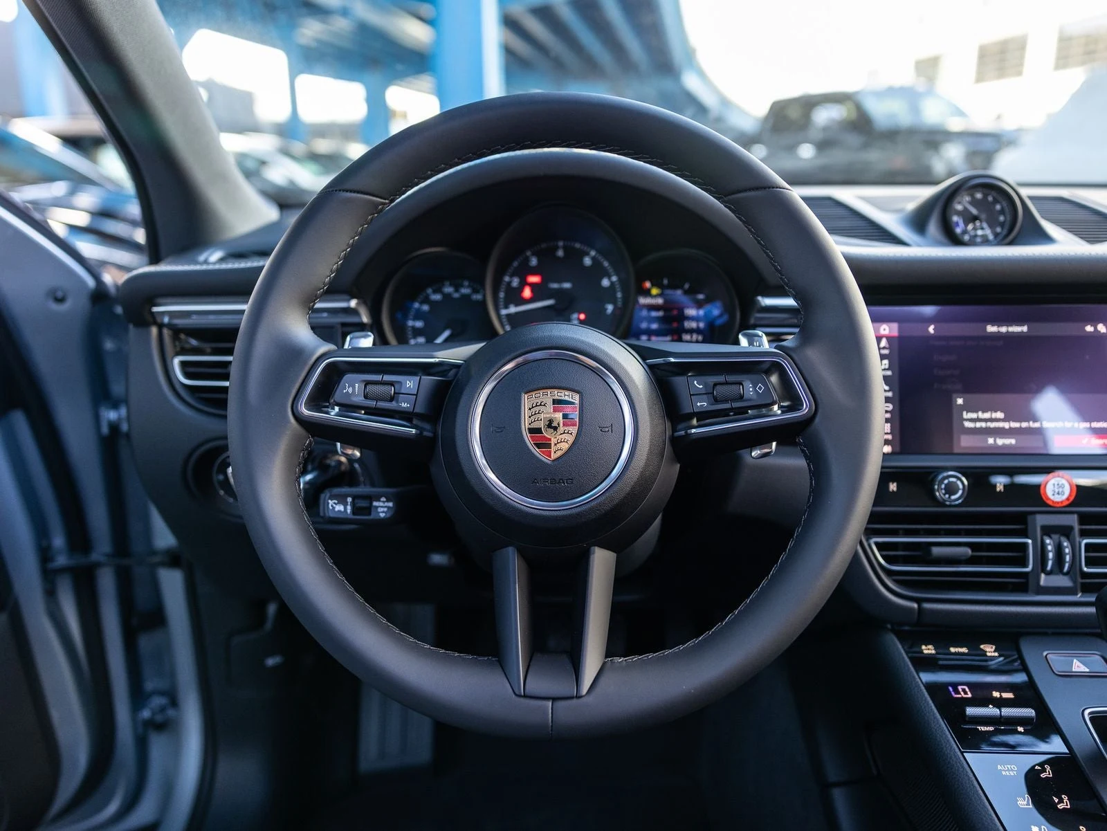 2026 Porsche Macan (95B), 6/20