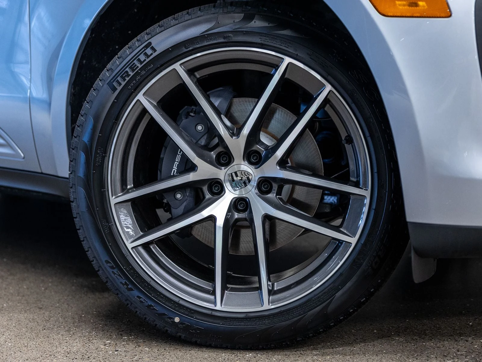 2026 Porsche Macan (95B), 16/20