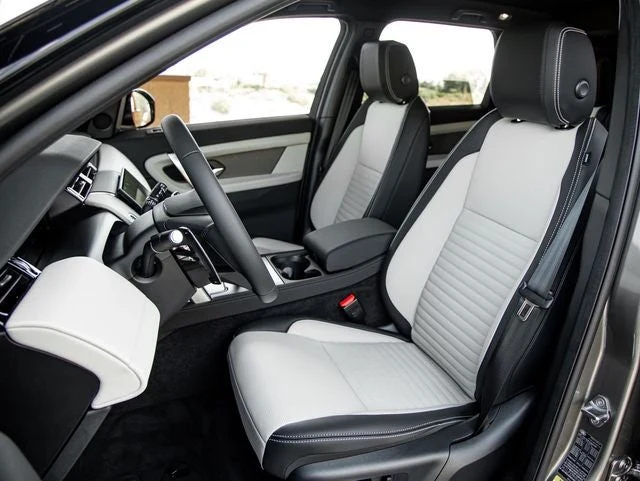 2024 Land Rover Discovery Sport Dynamic SE (L550), 13/20
