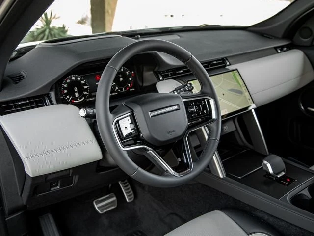 2024 Land Rover Discovery Sport Dynamic SE (L550), 16/20