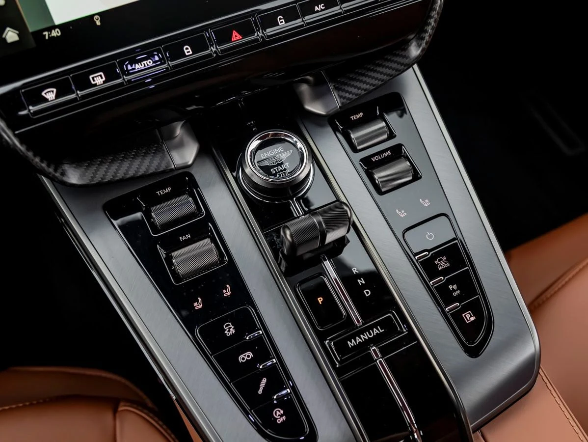 2026 Aston Martin Vanquish V12 (3rd Generation), 20/20