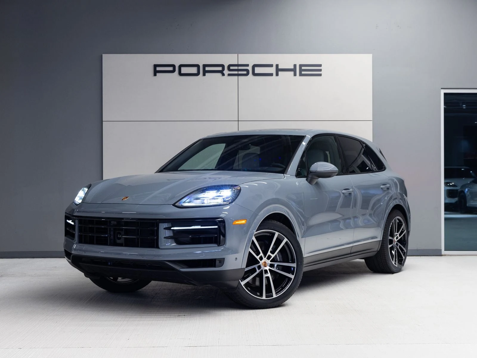 Porsche Cayenne (3rd Generation) · Arctic Grey · Indigo Auto Group