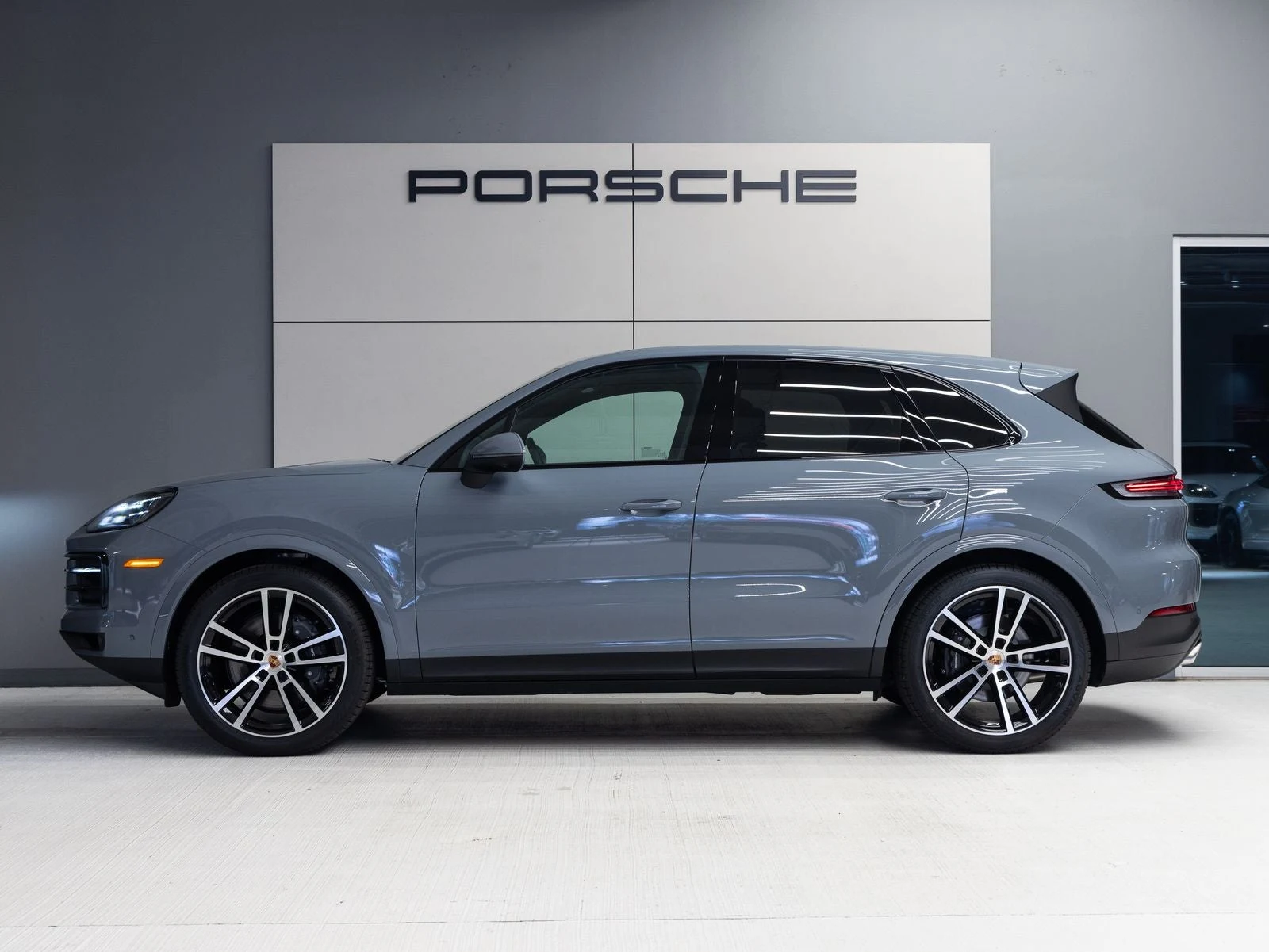 2026 Porsche Cayenne (3rd Generation), 2/20
