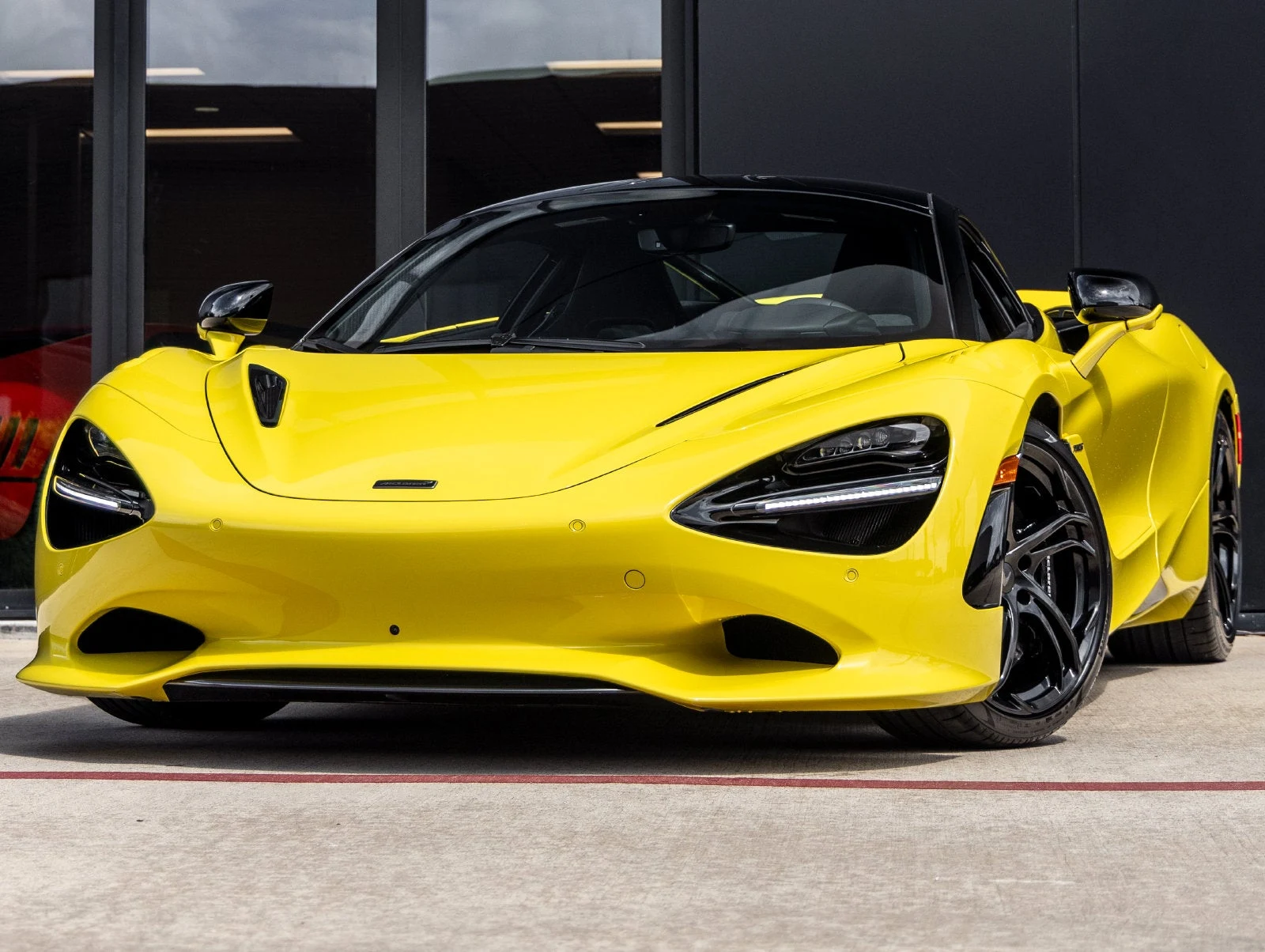 McLaren 750S Coupé · Volt · Indigo Auto Group