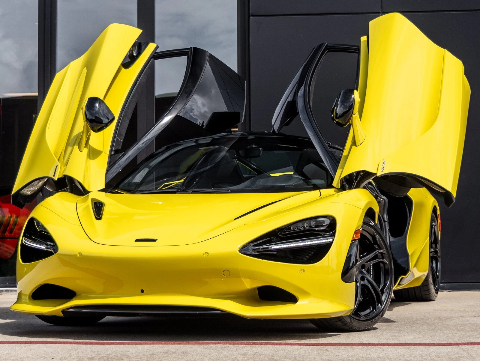 2027 McLaren 750S Coupé, 2/20