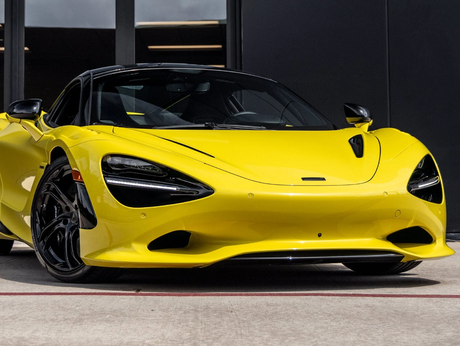 2027 McLaren 750S Coupé, 6/20