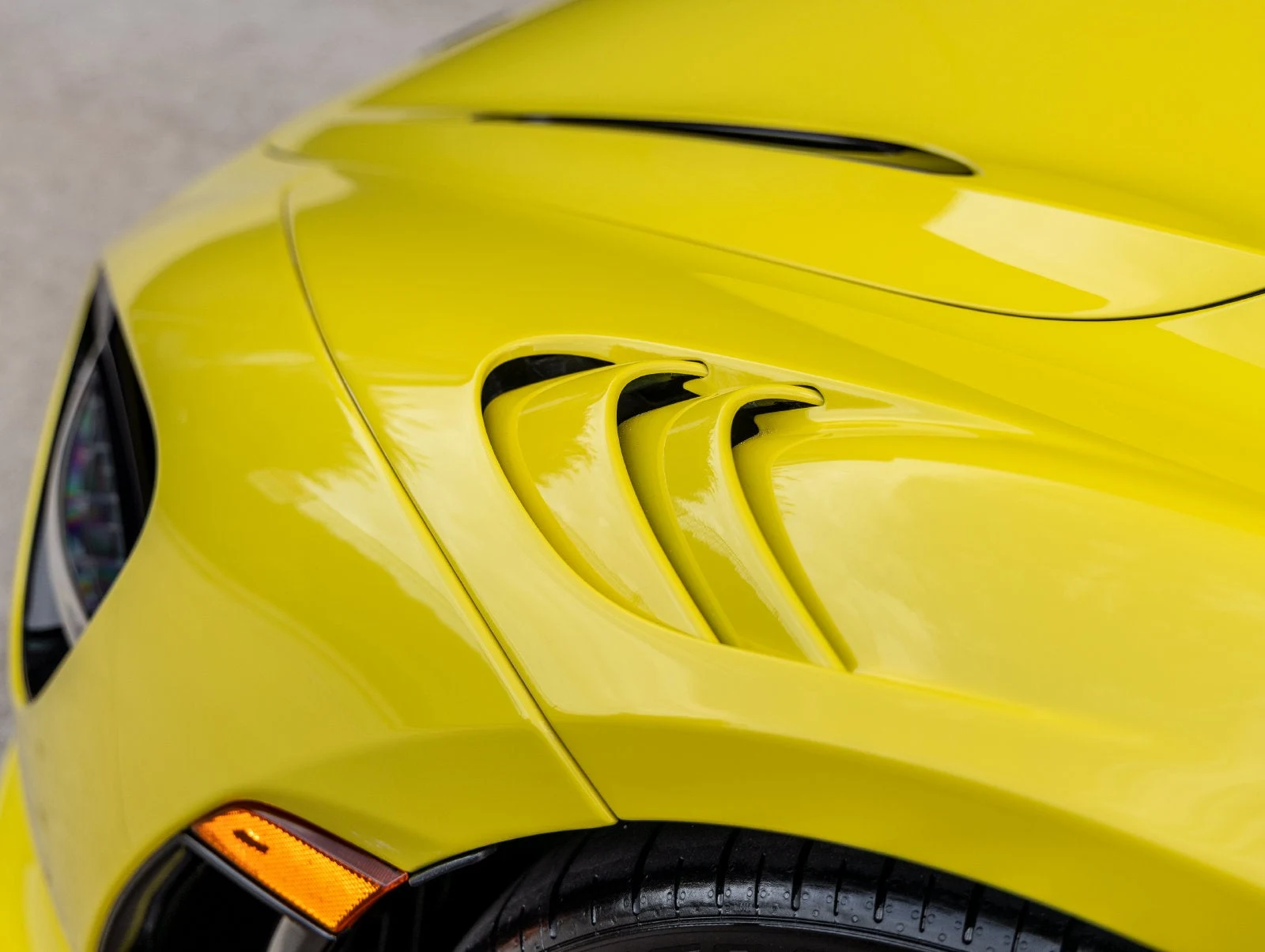 2027 McLaren 750S Coupé, 19/20