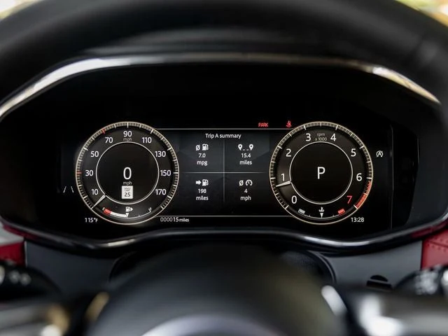 2026 Jaguar F-Pace P250 R-Dynamic S (X761), 17/20