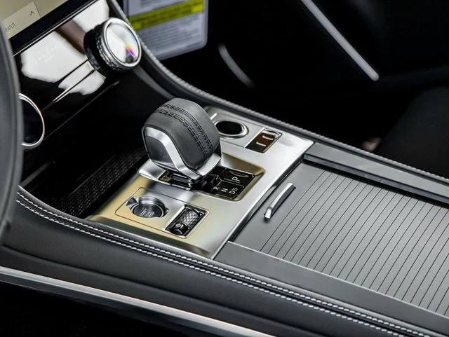 2026 Jaguar F-Pace P250 R-Dynamic S (X761), 18/20