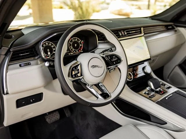 2026 Jaguar F-Pace P400 R-Dynamic S (X761), 16/20