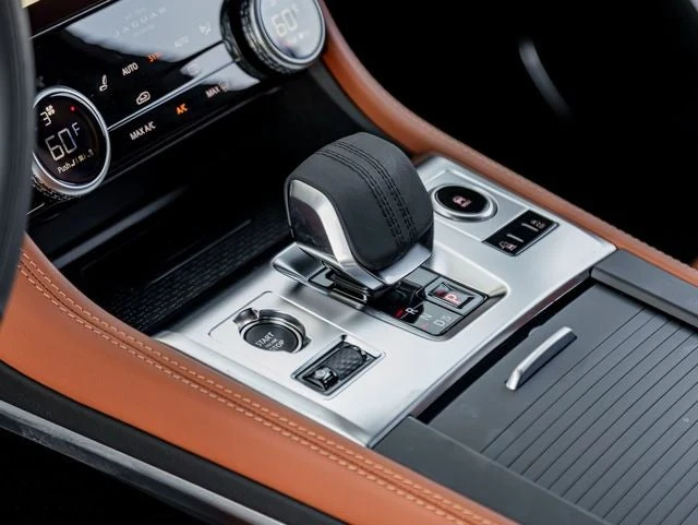 2026 Jaguar F-Pace P400 R-Dynamic S (X761), 19/20