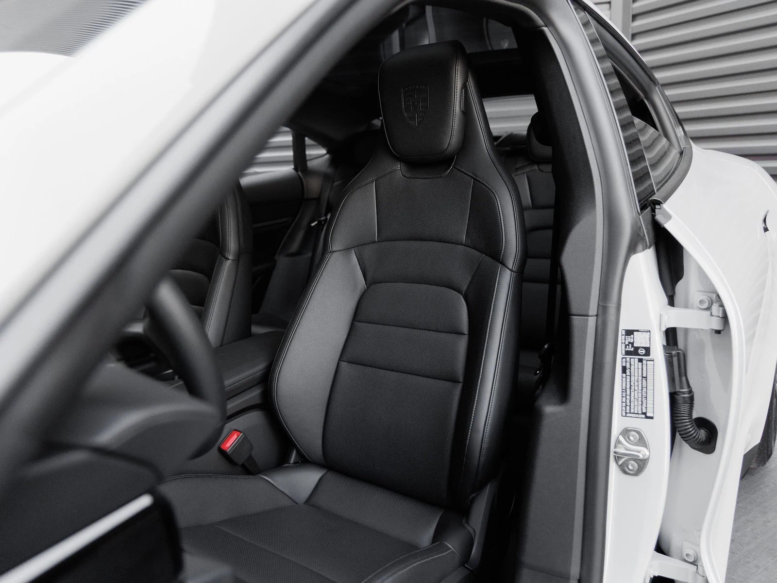 2026 Porsche Taycan 4 Sedan (2025 Update), 5/20