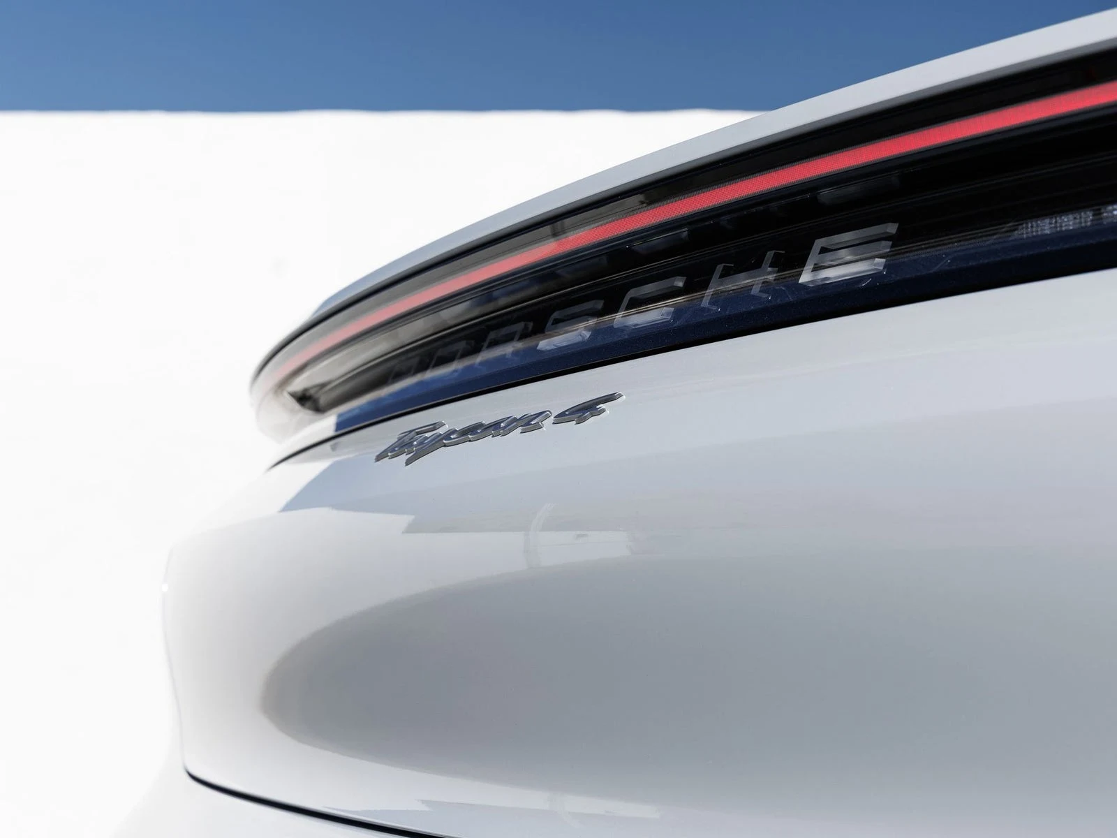 2026 Porsche Taycan 4 Sedan (2025 Update), 12/20