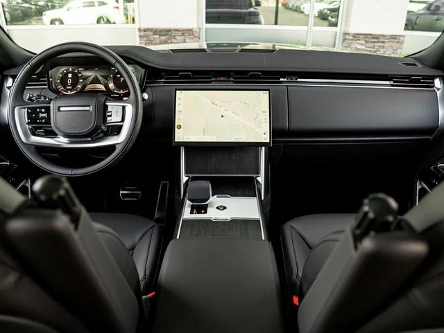 2026 Land Rover Range Rover SE (L460), 18/20