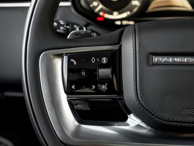 2026 Land Rover Range Rover SE (L460), 20/20