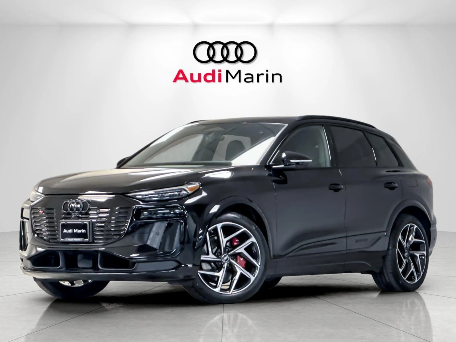 Audi SQ6 e-tron Premium Plus · Mythos Black Metallic · Indigo Auto Group