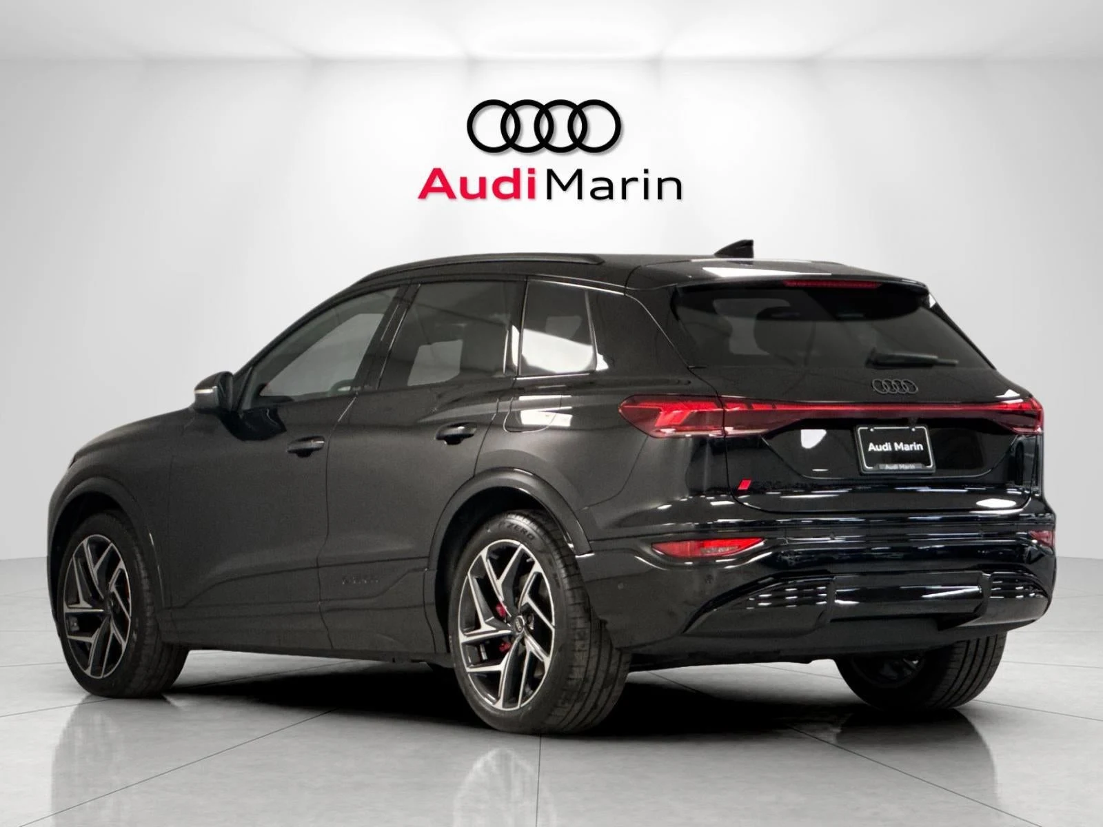 2027 Audi SQ6 e-tron Premium Plus, 3/20