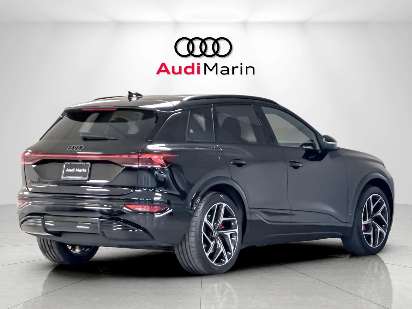 2027 Audi SQ6 e-tron Premium Plus, 5/20