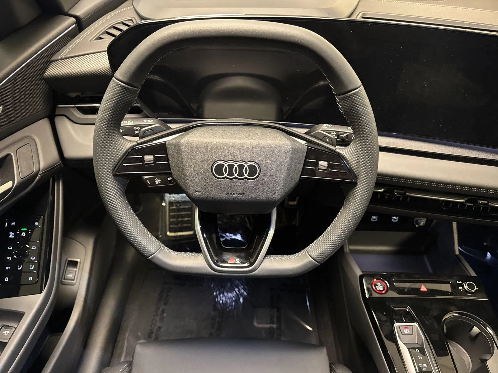2027 Audi SQ6 e-tron Premium Plus, 13/20