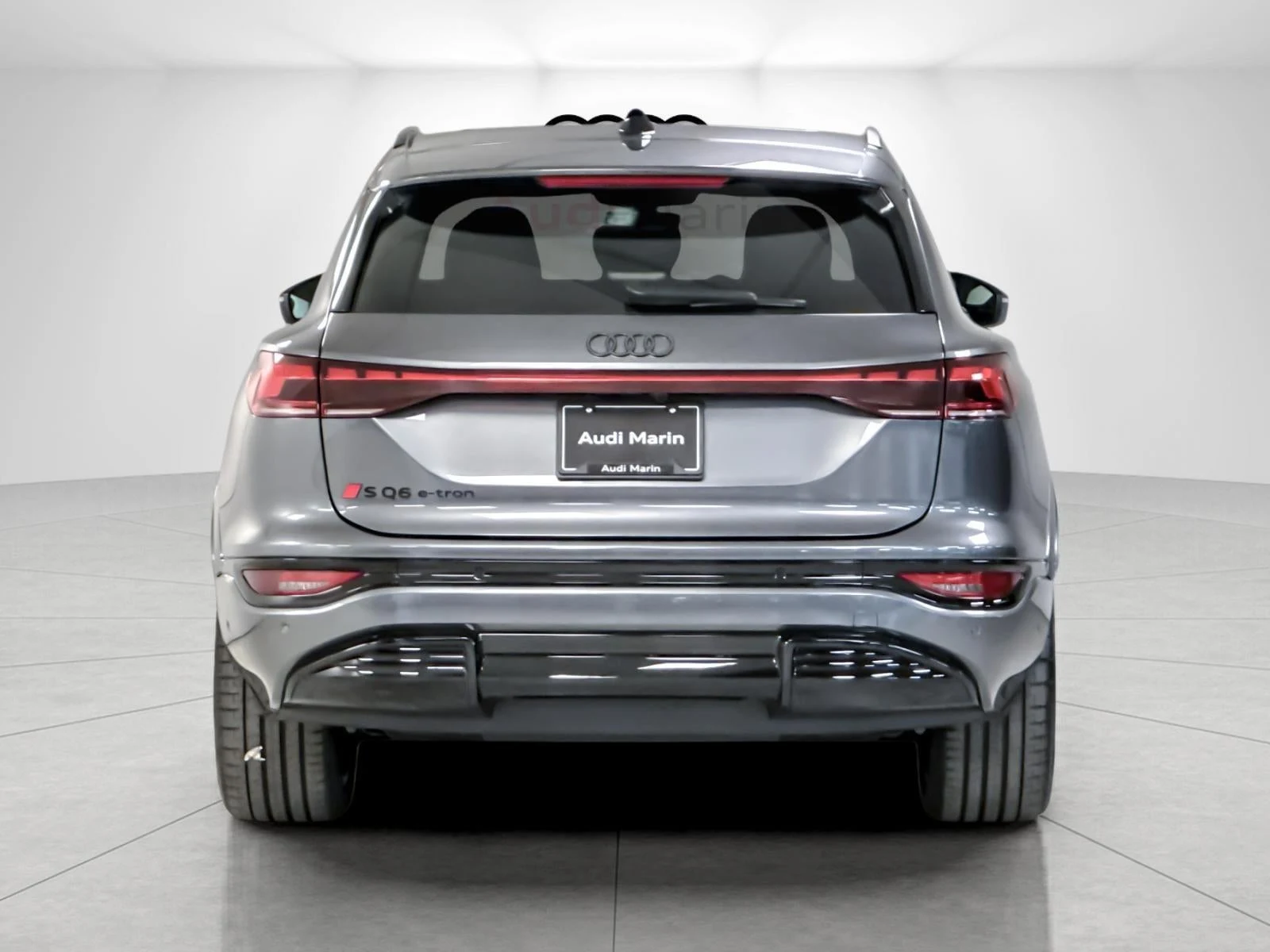 2027 Audi SQ6 e-tron Premium Plus, 4/20