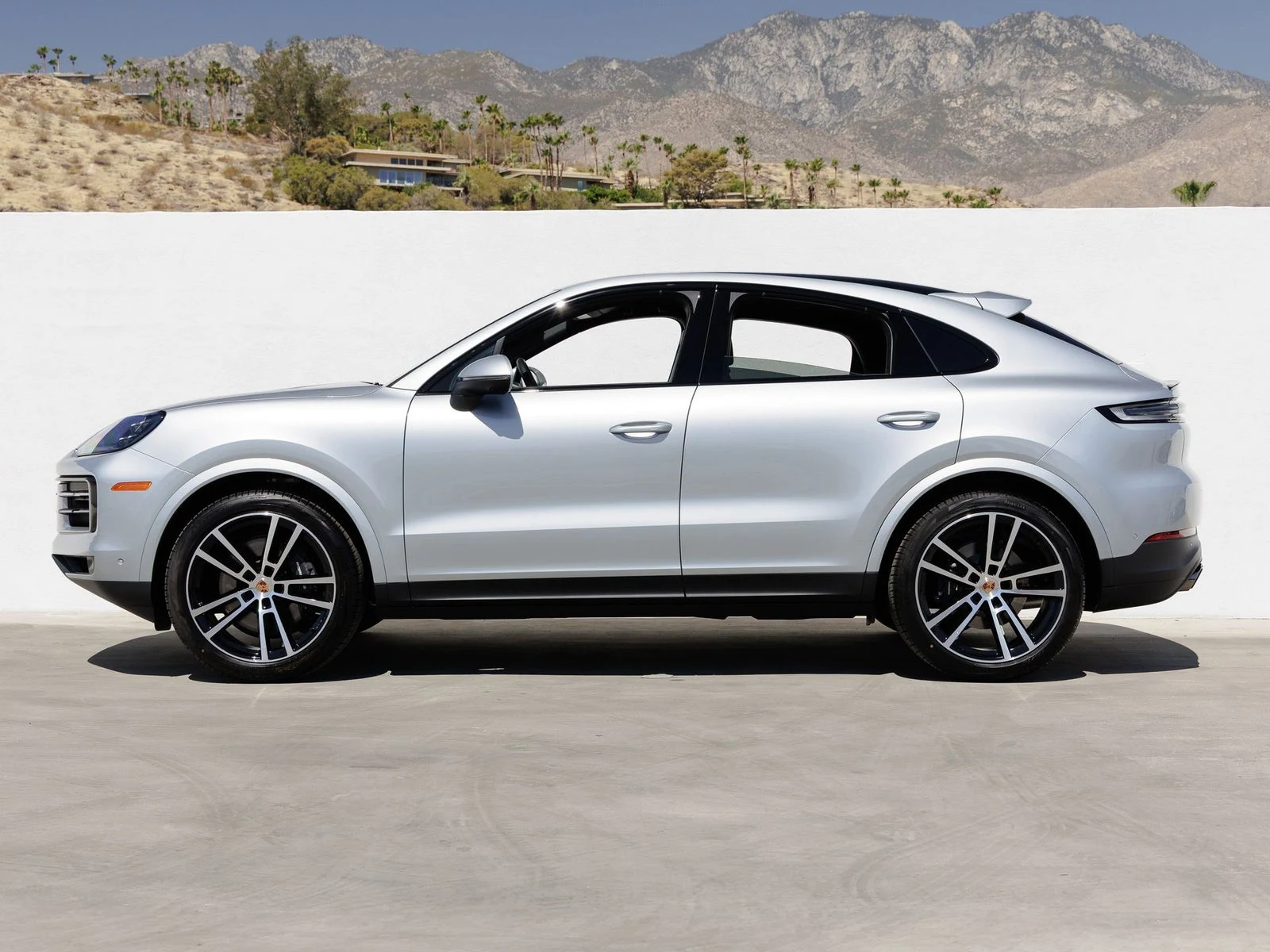 2026 Porsche Cayenne Coupé (3rd Generation), 2/20