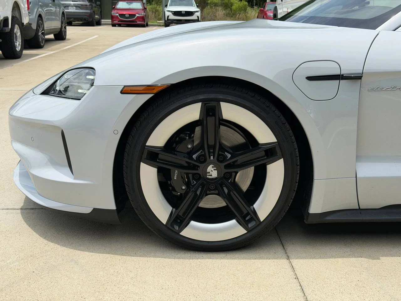 2026 Porsche Taycan 4S (2025 Update), 10/10