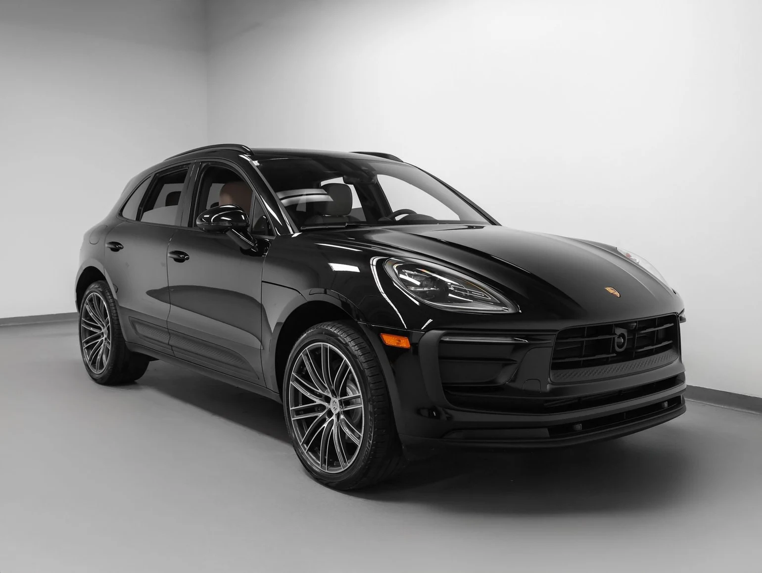 2026 Porsche Macan (95B), 9/20