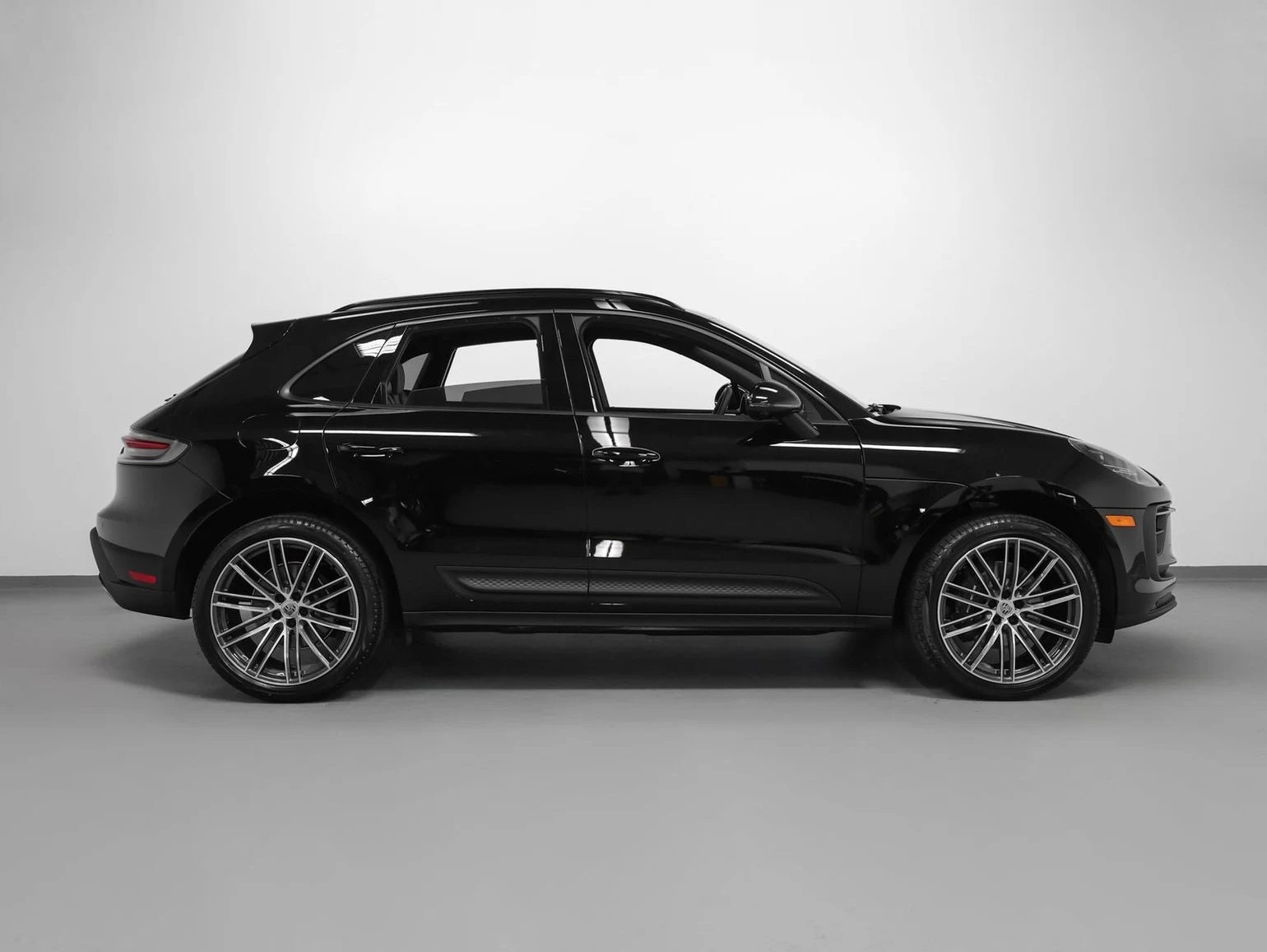 2026 Porsche Macan (95B), 12/20