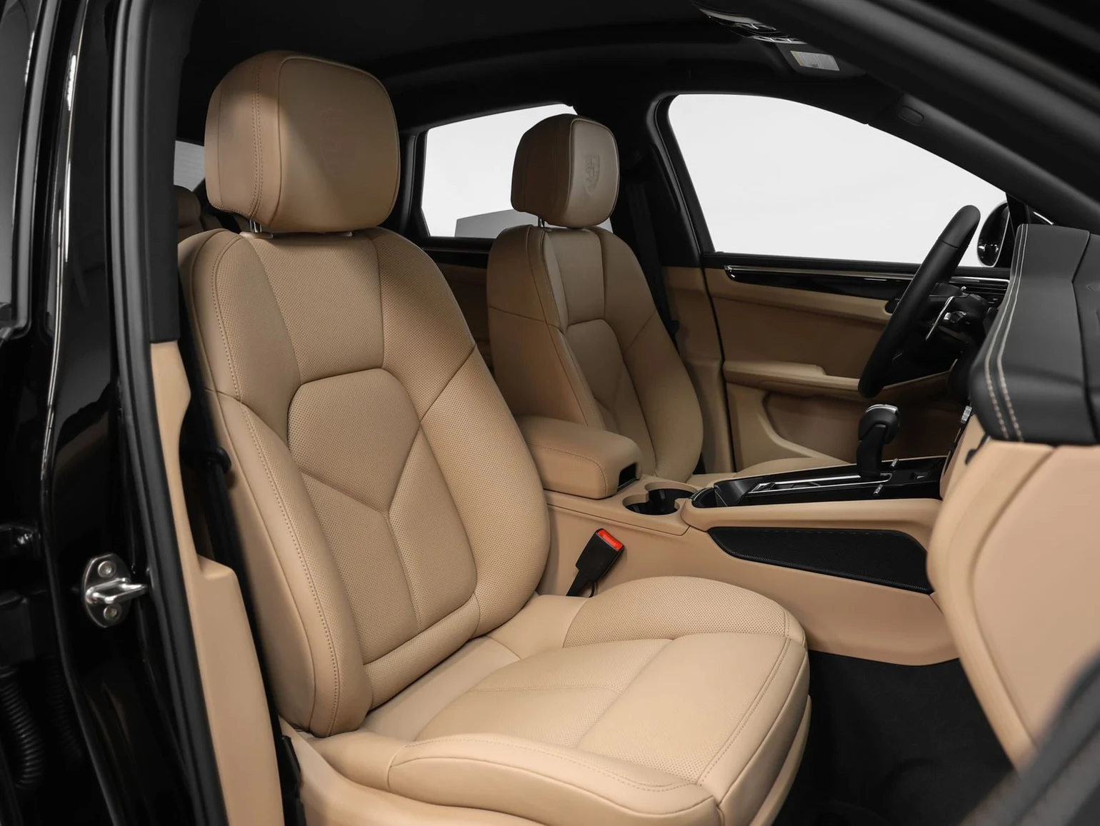 2026 Porsche Macan (95B), 19/20