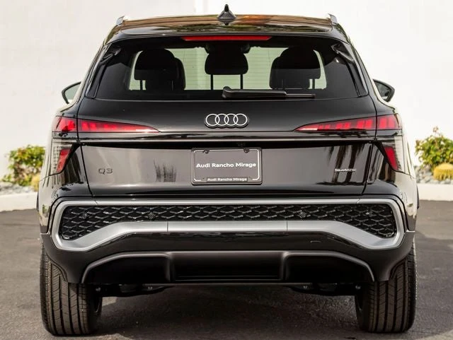 2026 Audi Q3 S line quattro (FJ), 8/20