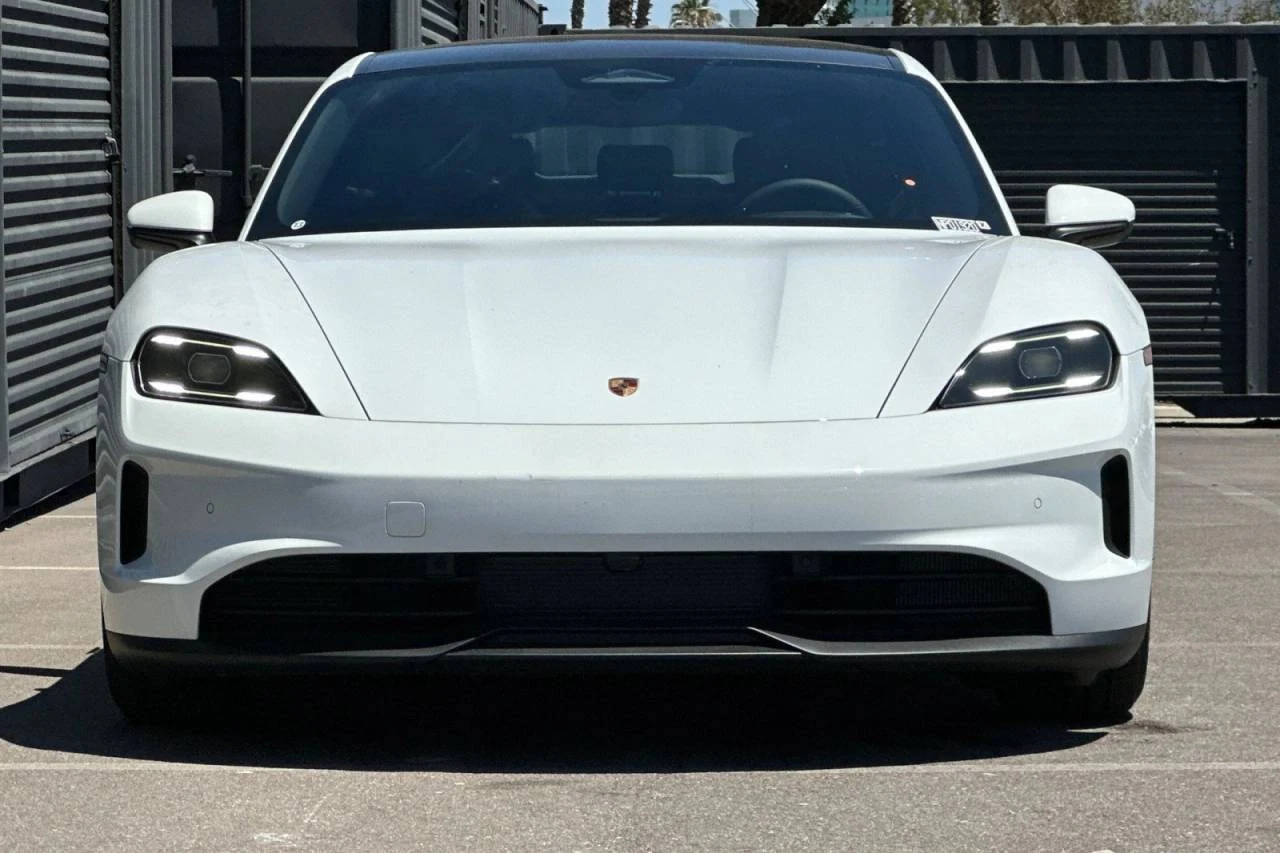 2026 Porsche Taycan 4 Sedan (2025 Update), 11/20