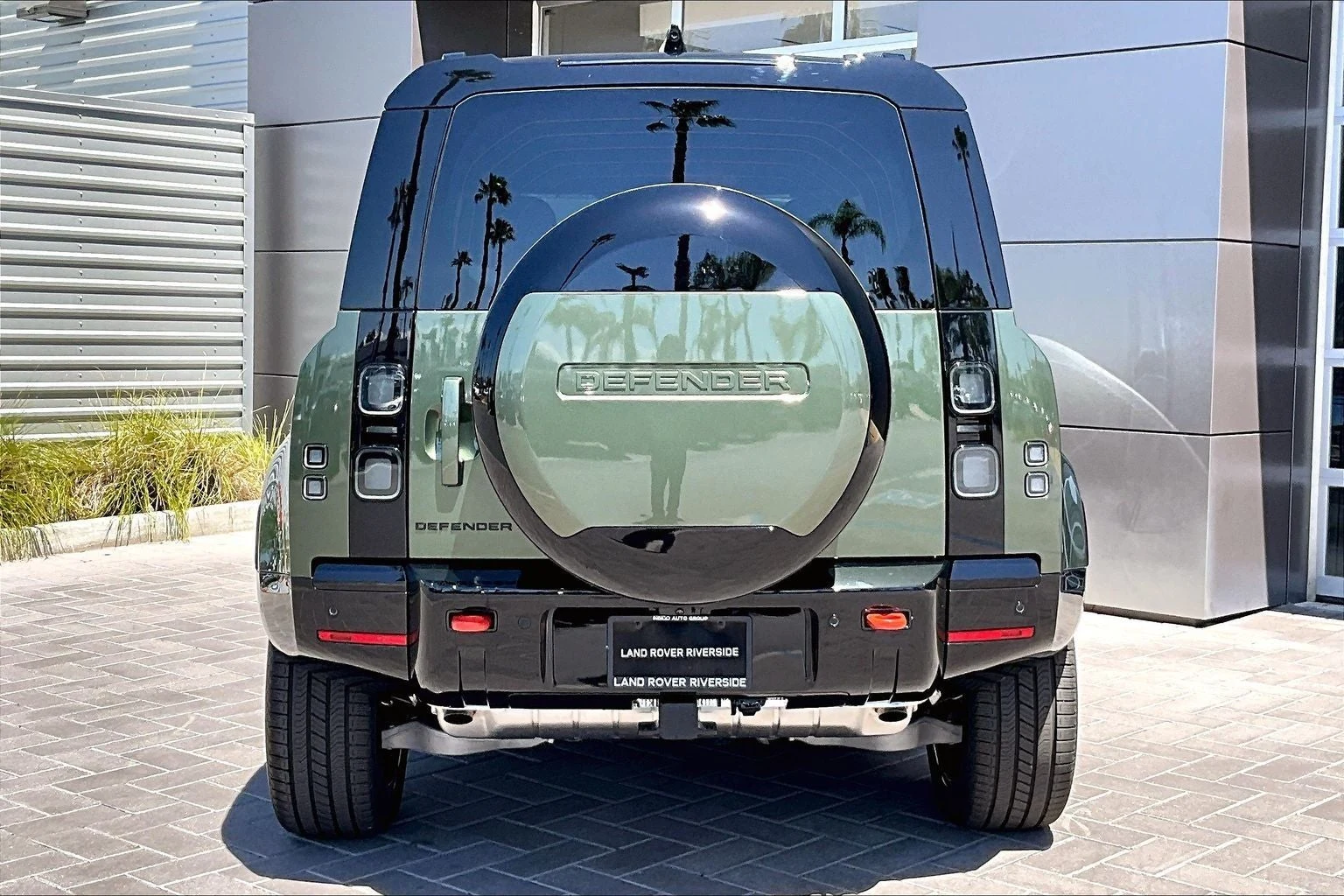2026 Land Rover Defender 110 X (L663), 4/14