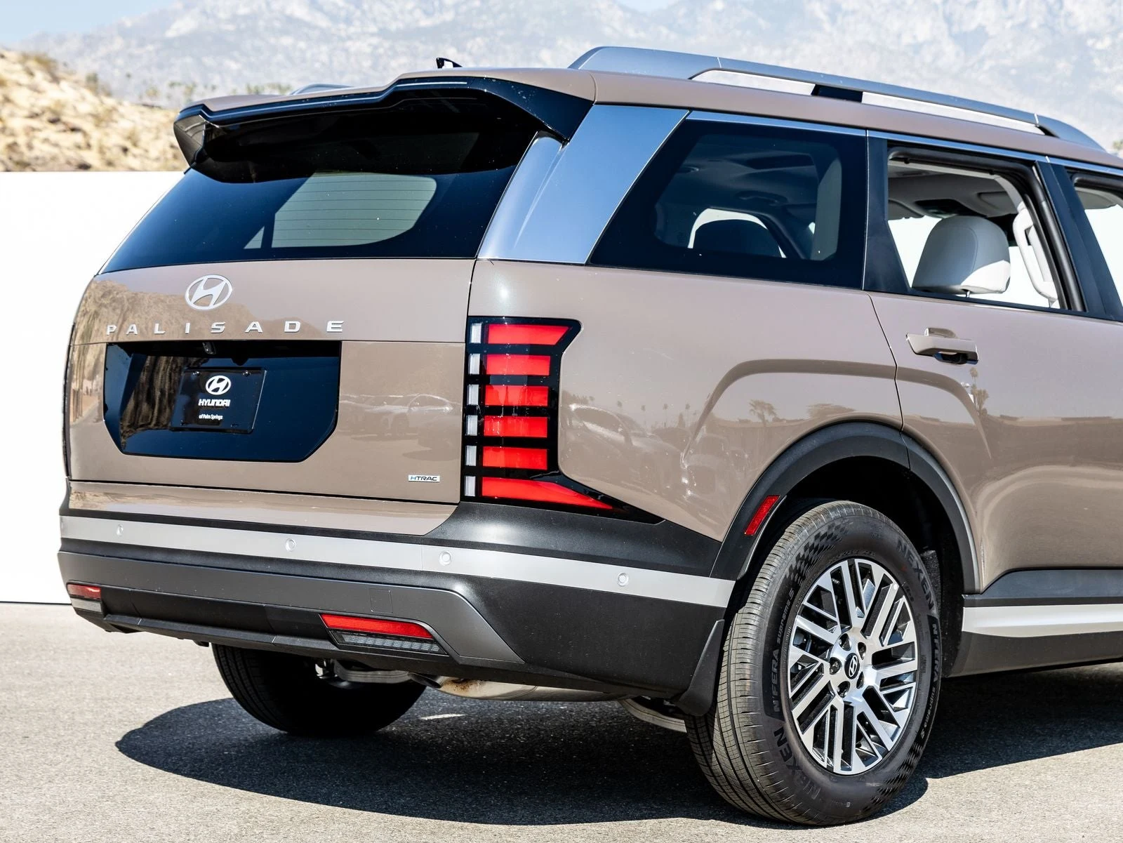 2026 Hyundai Palisade SEL Premium 8 Passenger (LX3), 13/20