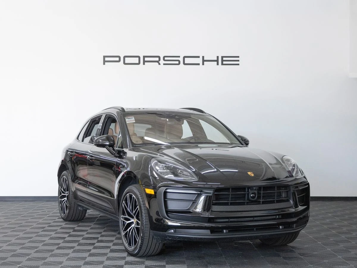 2026 Porsche Macan (95B), 9/20