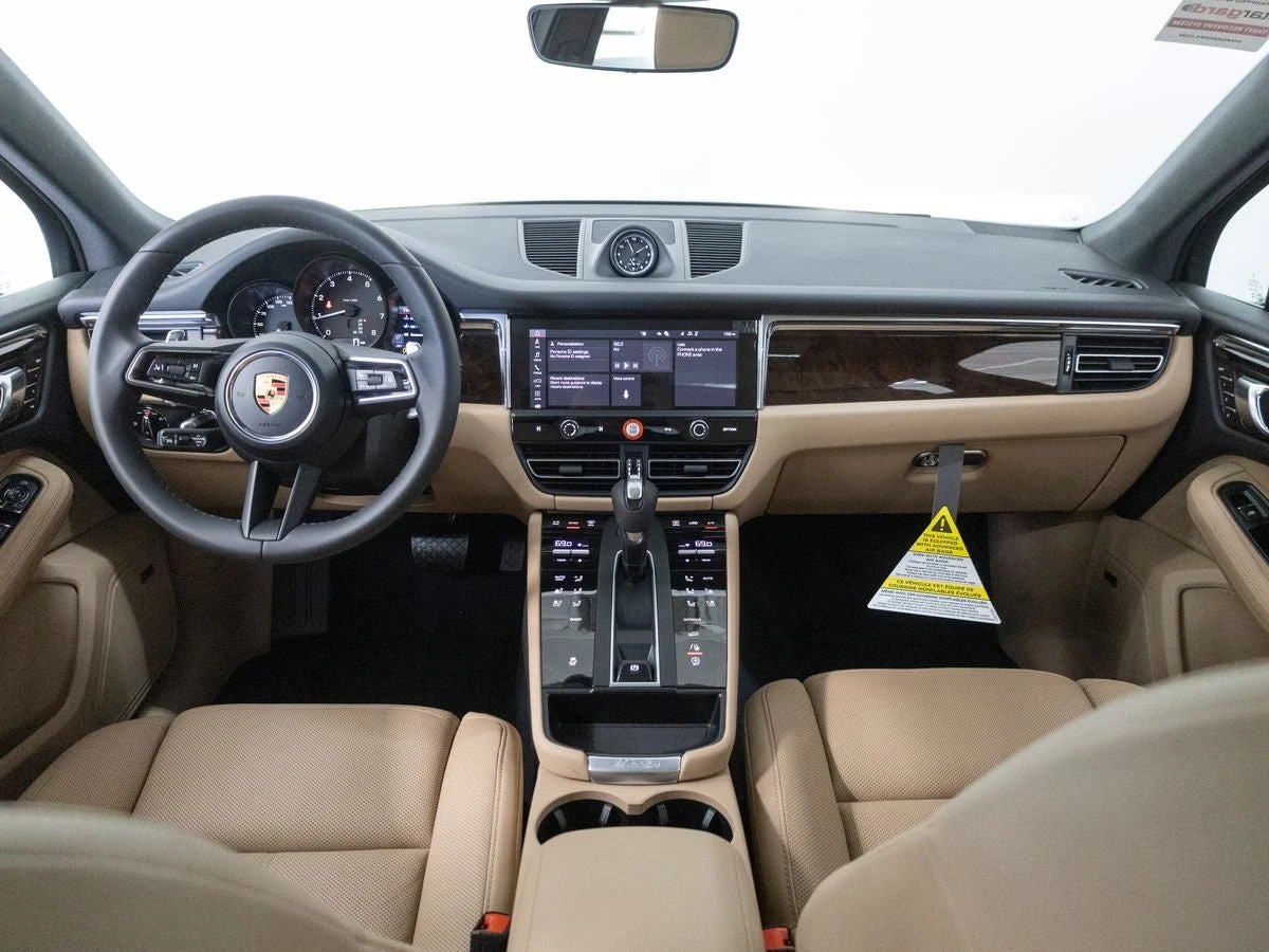 2026 Porsche Macan (95B), 15/20