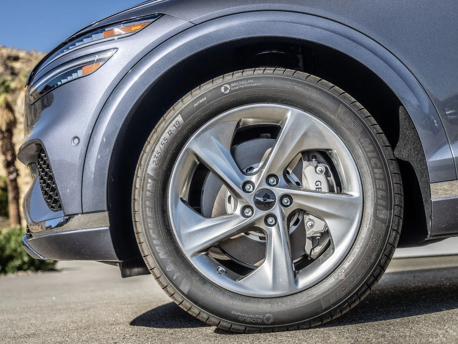 2026 Genesis GV70 2.5T Advanced (2024 Update), 5/20