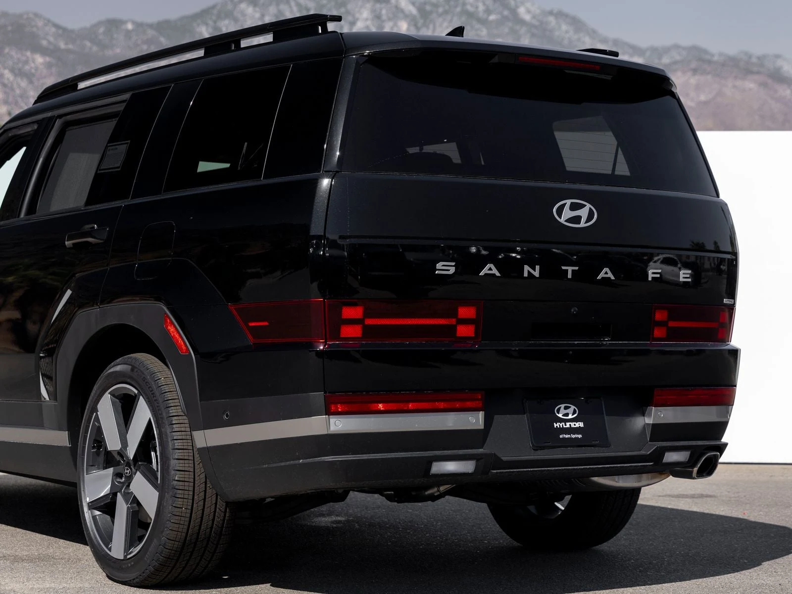 2026 Hyundai Santa Fe Limited (MX5), 5/20
