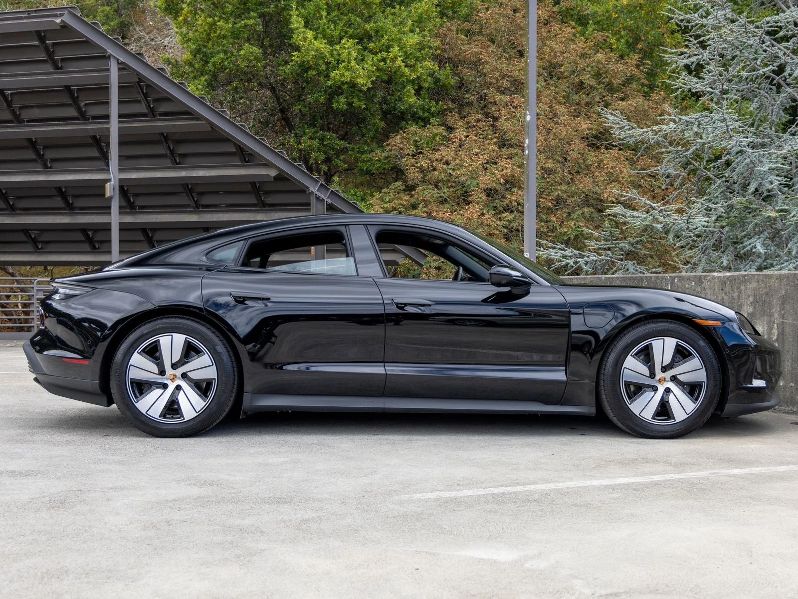 2026 Porsche Taycan 4 Sedan (2025 Update), 12/20